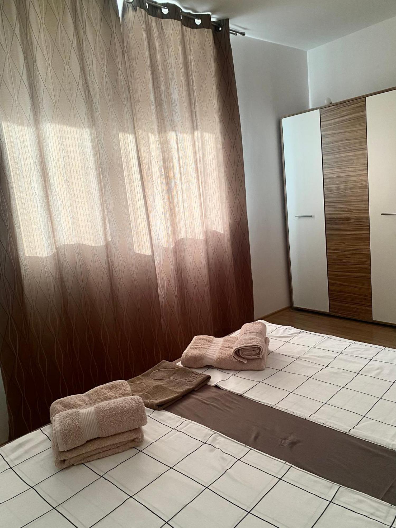 Apartments In Sunny Island Complex Chernomorets Bagian luar foto