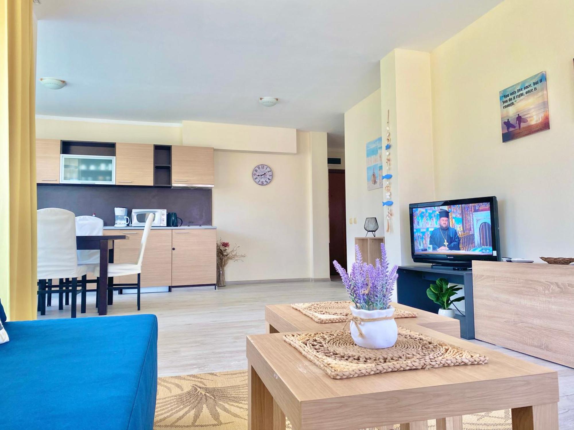 Apartments In Sunny Island Complex Chernomorets Bagian luar foto
