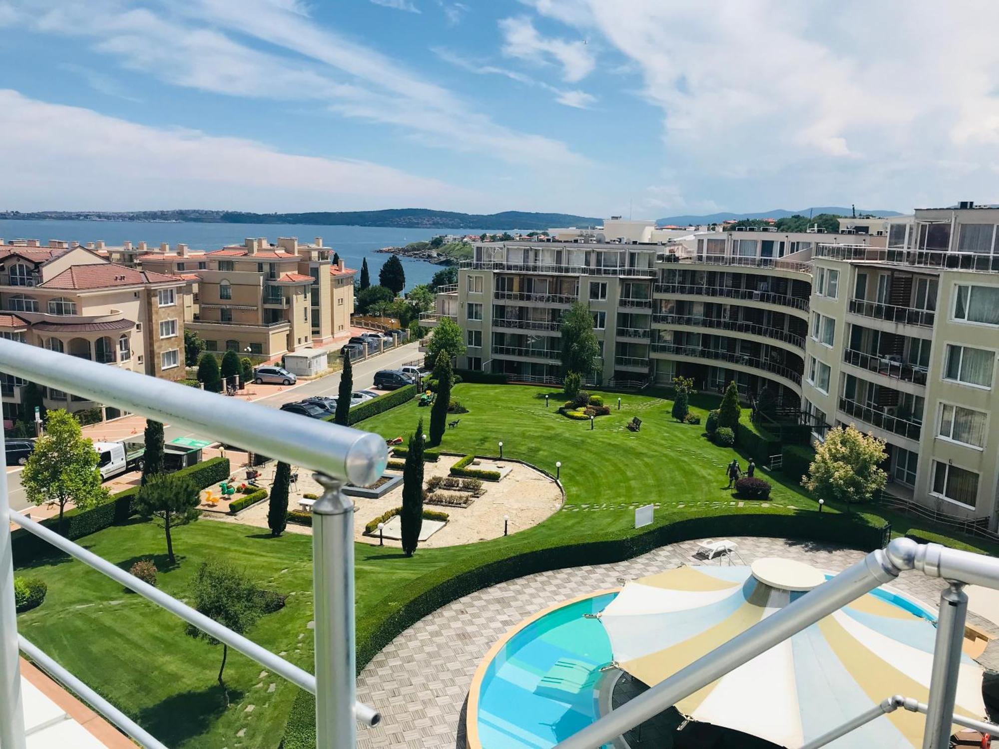 Apartments In Sunny Island Complex Chernomorets Bagian luar foto