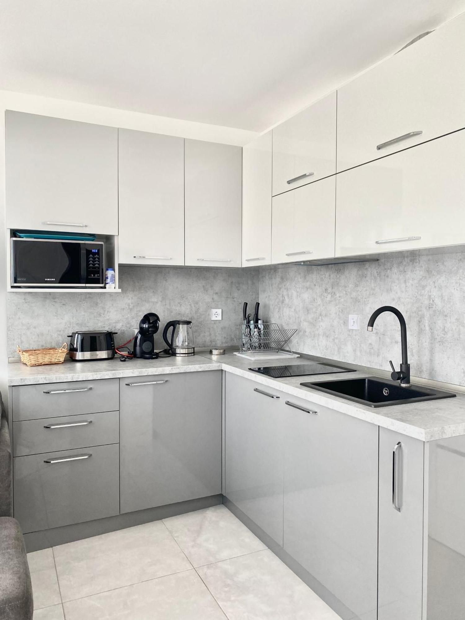 Apartments In Sunny Island Complex Chernomorets Bagian luar foto