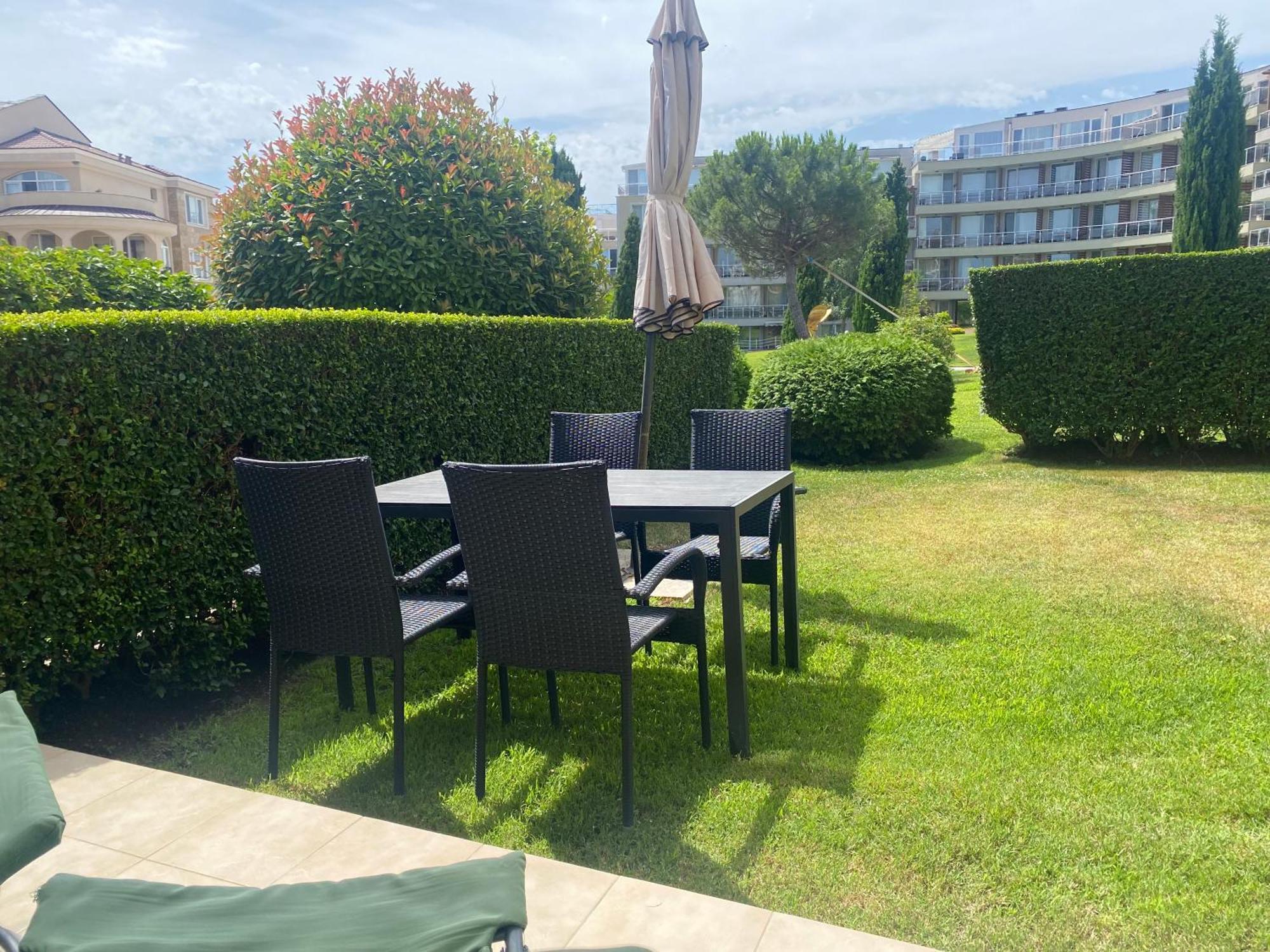 Apartments In Sunny Island Complex Chernomorets Bagian luar foto
