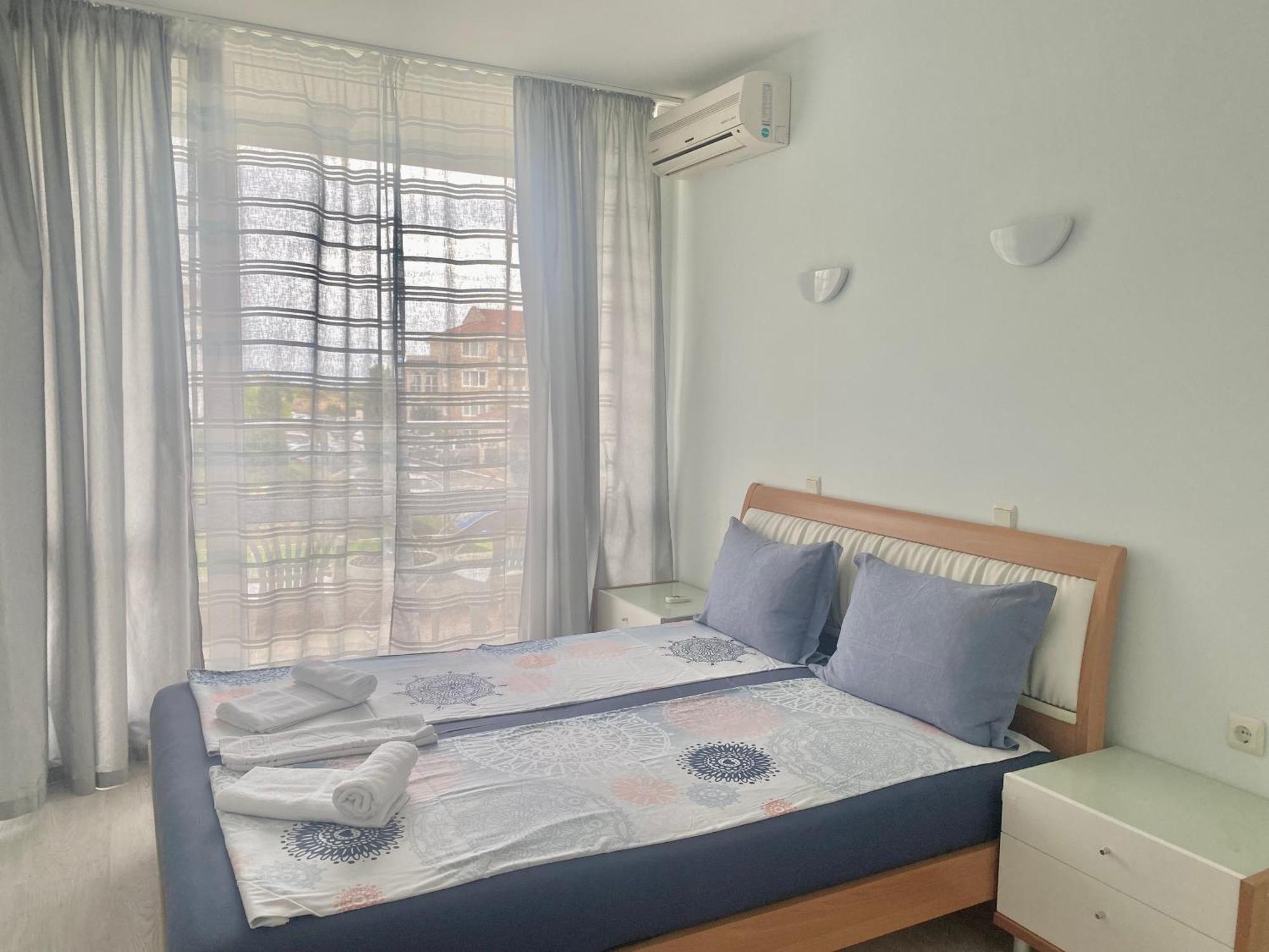 Apartments In Sunny Island Complex Chernomorets Bagian luar foto