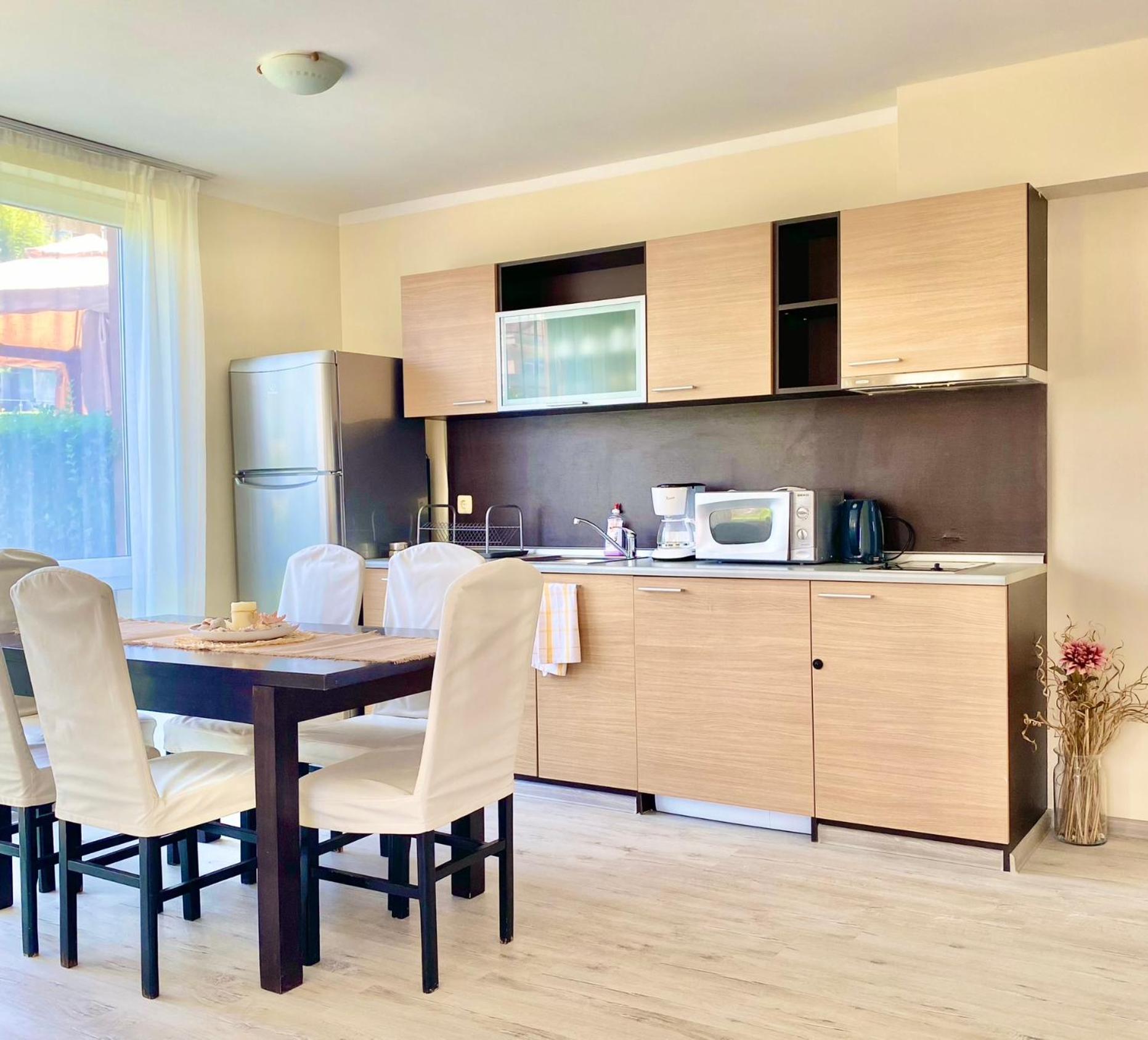 Apartments In Sunny Island Complex Chernomorets Bagian luar foto