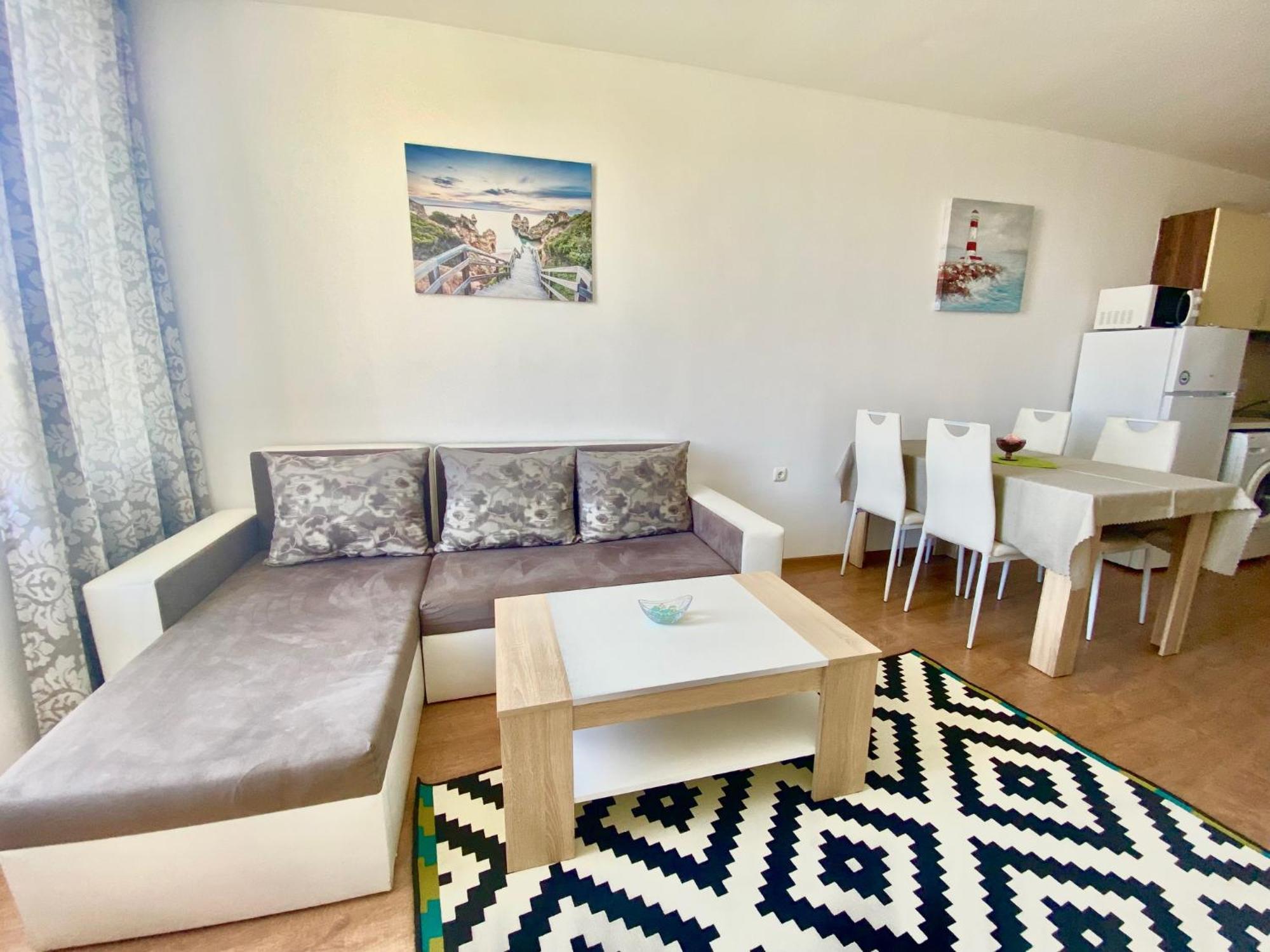Apartments In Sunny Island Complex Chernomorets Bagian luar foto